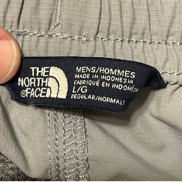 Men's Gray The North Face Nylon Lightweight‎ Shorts - Picture 6 of 6